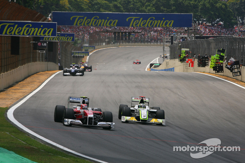 Kamui Kobayashi, Toyota F1 Team y Jenson Button, Brawn GP