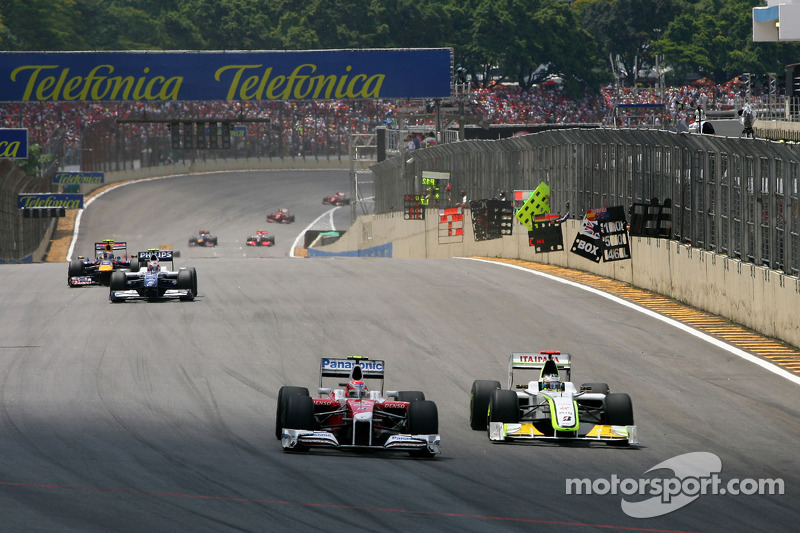 Kamui Kobayashi, Toyota F1 Team and Jenson Button, Brawn GP