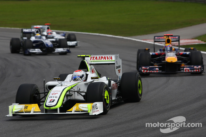 La cerveza Itaipava, la bebida energética TNT y el Banco do Brasil también estuvieron presentes en los victoriosos coches de Brawn GP en 2009.