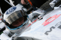 Mika Hakkinen pilote son ancienne F1