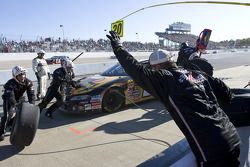 Pit stop for Matt DiBenedetto