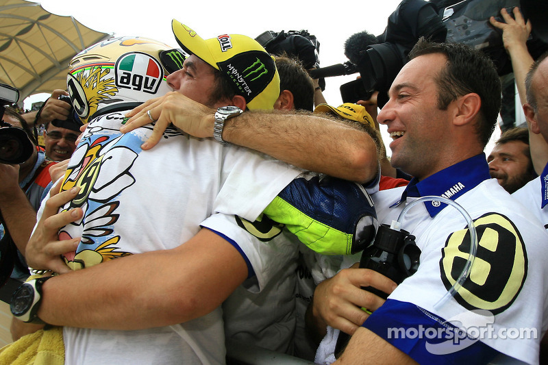 Campeón 2009 de MotoGP Valentino Rossi, Fiat Yamaha Team celebra