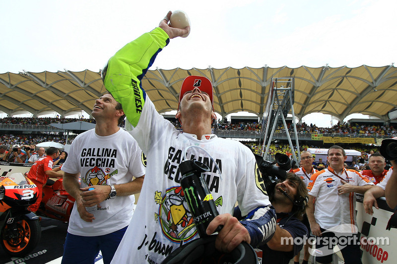 Campeón 2009 de MotoGP Valentino Rossi, Fiat Yamaha Team celebra