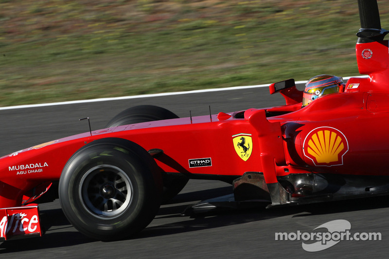 El debut a los mandos del Ferrari