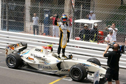 Le vainqueur Romain Grosjean, Barwa Campos Team