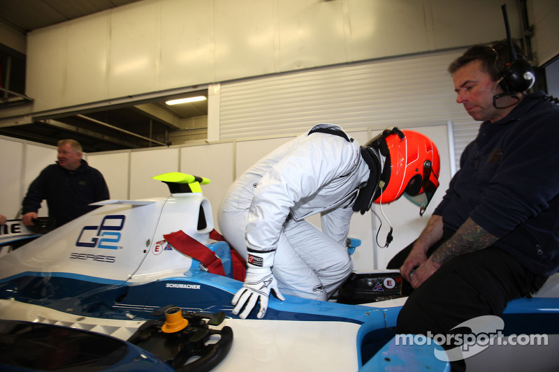 Michael Schumacher prueba un GP2