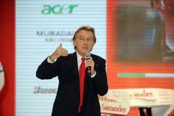 Luca di Montezemolo sur scène