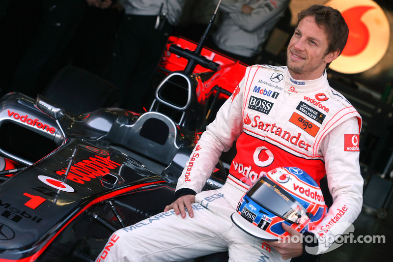 Баттон унес чемпионскую «единичку» в McLaren, заняв место уволенного Ковалайнена