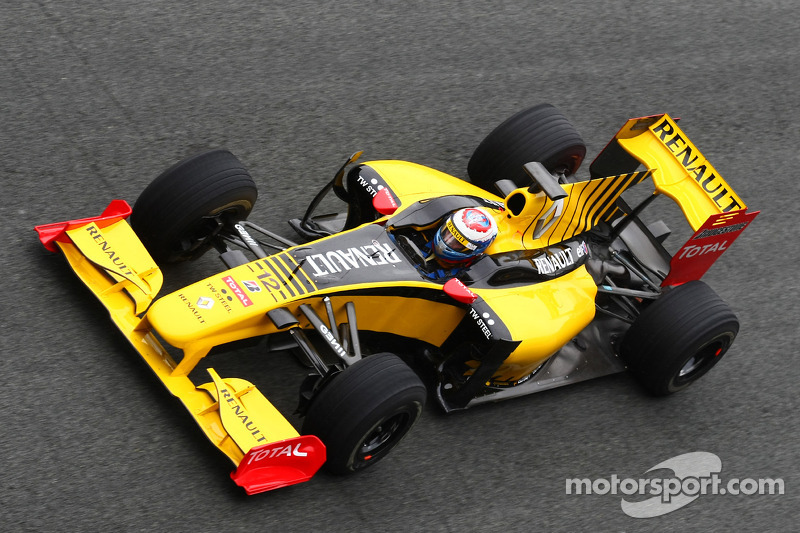 2010 : Renault R30