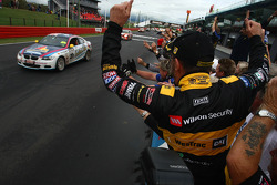 Garry Holt, Paul Morris en John Bowe, 2010 Bathurst 12 Hour