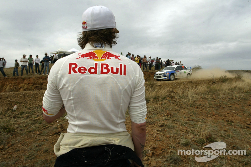 Kimi Raikkonen y Kaj Lindstrom, Citroën C4 WRC, Citroën Junior Team choca y queda fuera del rally