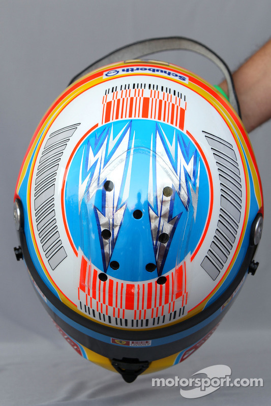 Casco de Fernando Alonso en 2010