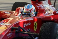 Race winner Fernando Alonso, Scuderia Ferrari celebrates