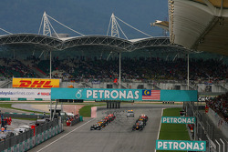 Sebastian Vettel, Red Bull Racing ve Mark Webber, Red Bull Racing lead start, race