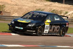 Fabrizio Giovanardi Triple Eight Racing Vauxhall Vectra sparks