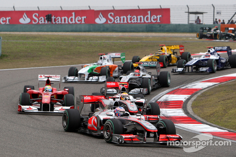 Jenson Button, McLaren Mercedes ve Lewis Hamilton, McLaren Mercedes