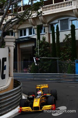 Виталий Петров, Renault F1 Team