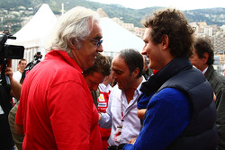 Flavio Briatore con John Elkann, nuevo presidente de Fiat Group