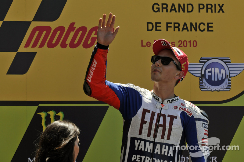 Podium: race winner Jorge Lorenzo, Fiat Yamaha Team celebrates