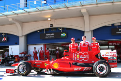 Fernando Alonso, Scuderia Ferrari ve Stefano Domenicali Ferrari Direktörüü ve Felipe Massa, Scuderia