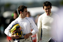 Oliver Oakes avec Robert Wickens