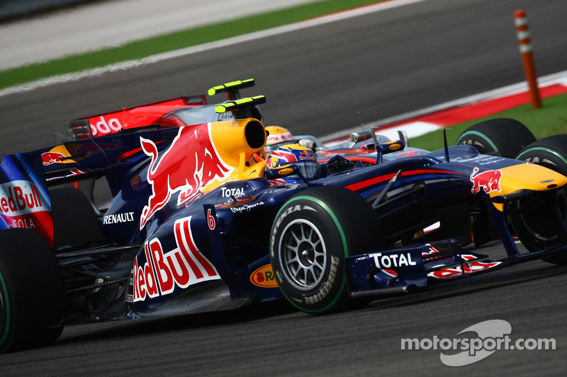 Mark Webber, Red Bull Racing ve Lewis Hamilton, McLaren Mercedes