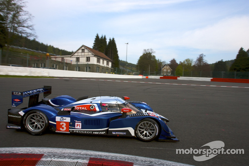 #3 Team Peugeot Total Peugeot 908 HDi-FAP: Pedro Lamy, Sébastien Bourdais, Simon Pagenaud
