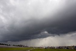 La pluie menace le départ