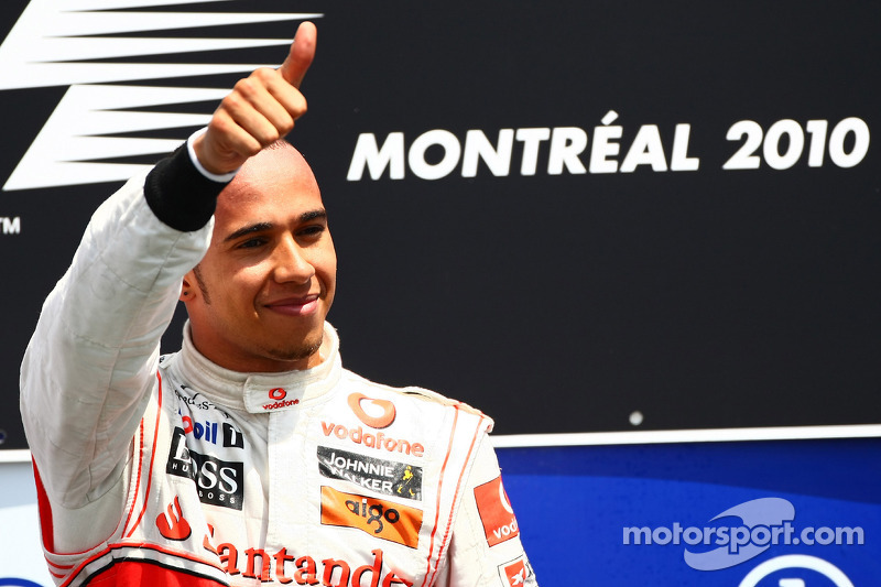 Podyum: Yarış galibi Lewis Hamilton, McLaren Mercedes