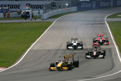 Виталий Петров, Renault F1 Team