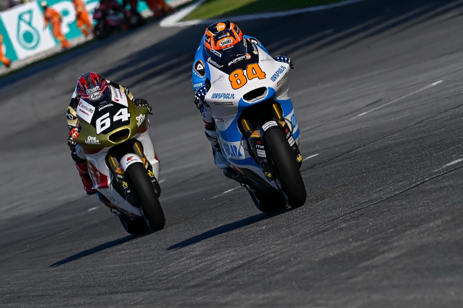 Ook bij Zonta van den Goorbergh waren de gedachten bij de zwaar gecrashte Moto3-rijders.