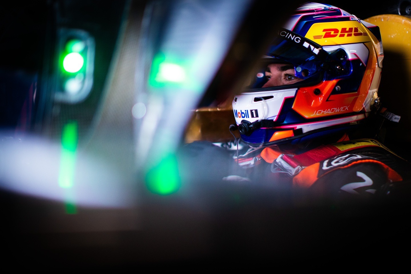 Джейми Чедвик тестирует Genesis LMDh, объявленный резервом WEC 2026 года