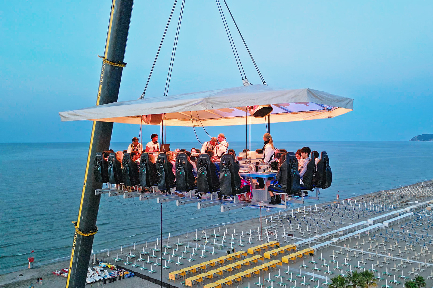 Dinner in the Sky