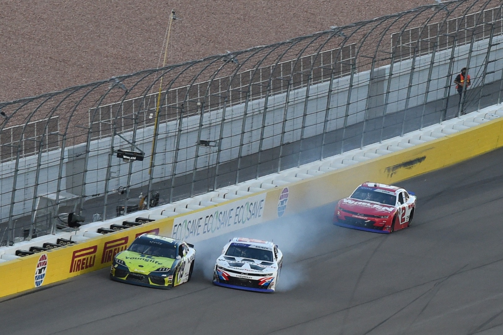 Contact in the battle for the lead between Almirola and Zilisch