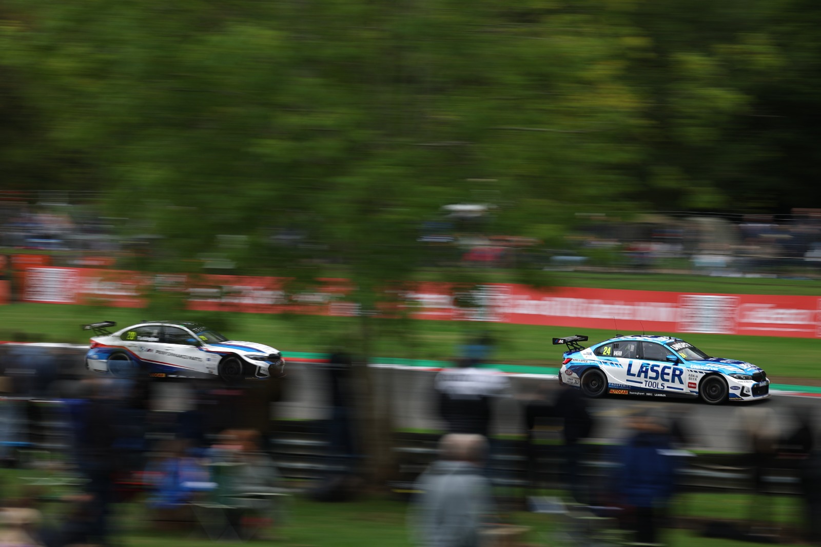 Turkington played the team game perfectly by moving aside for Hill in the opener