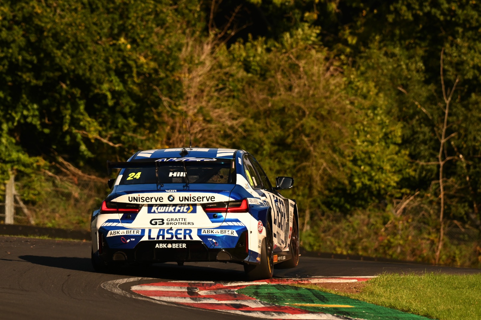 Qualifying was somewhat disappointing for Hill, but it counterintuitively proved crucial in his bid for glory during race one 
