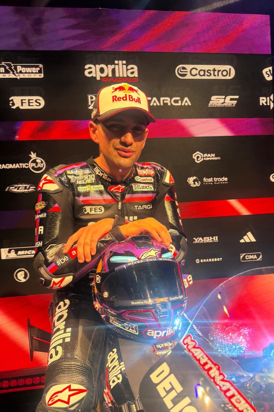 Jorge Martín en la presentación de Aprilia