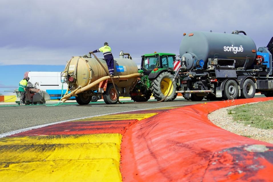 Reasfaltado del circuito