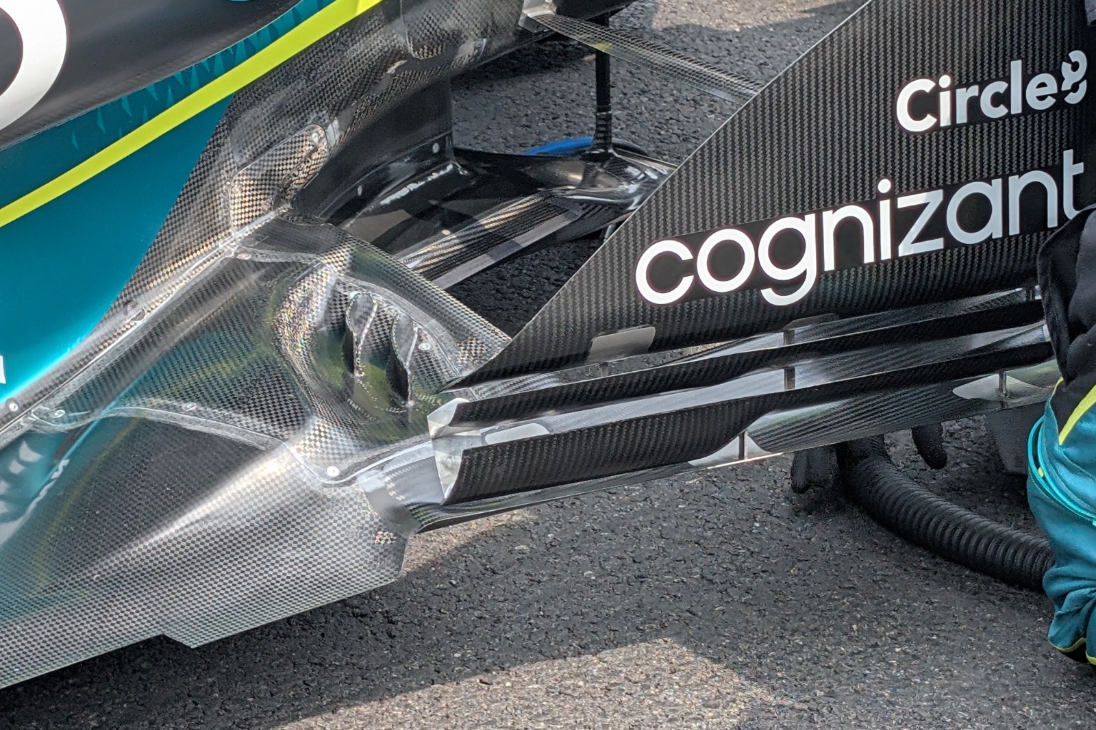 Aston Martin introduced this bargeboard package in Australia, featuring two shorter-chord elements underneath a larger top panel