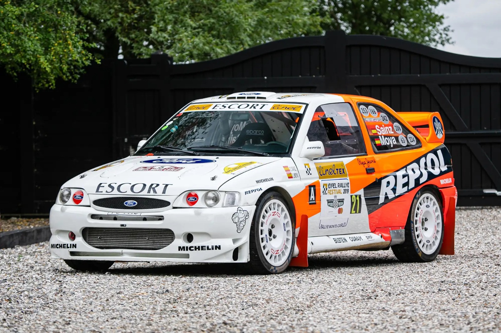1997 Ford Escort WRC driven by Carlos Sainz and Luis Moya goes up for auction