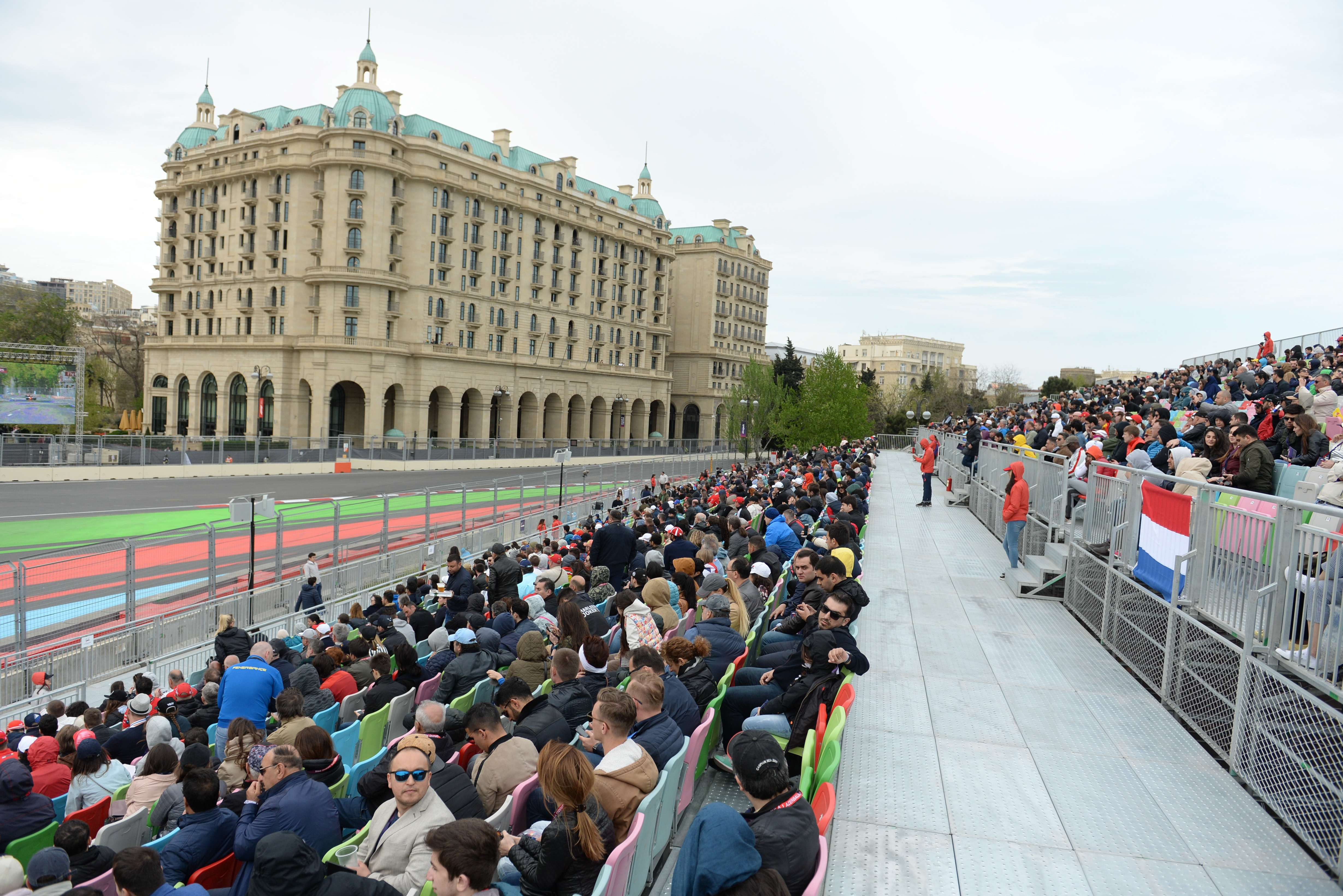 2019 Azerbaijan GP fans