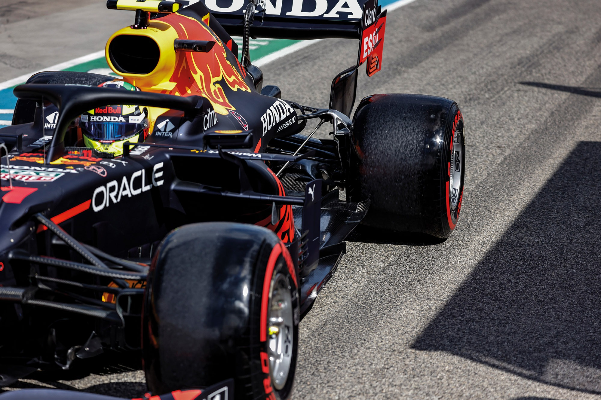 Red Bull RB16B floor detail, including cut-out