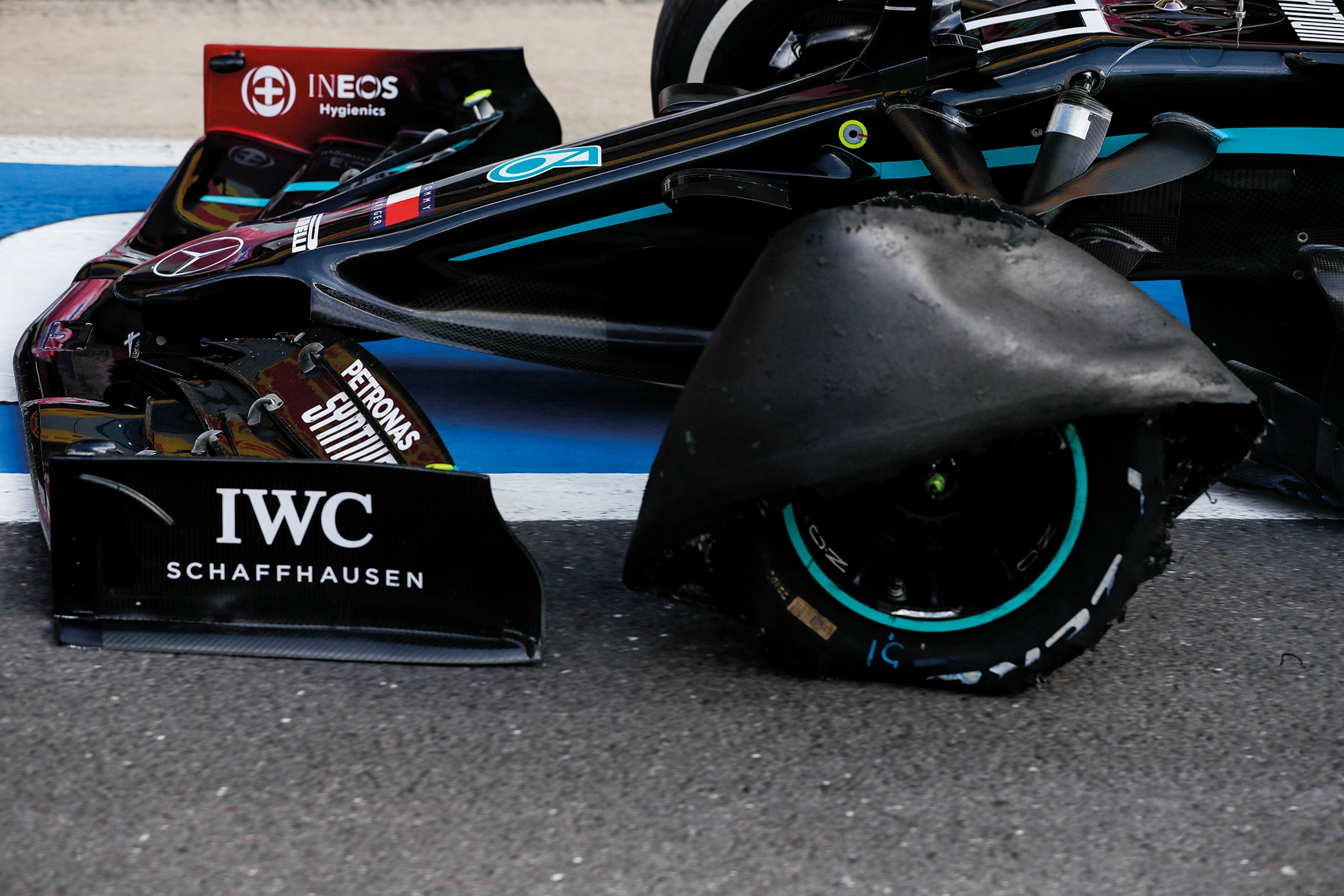 Costly tyre delamination at Silverstone - while Hamilton won on three wheels - sums up Bottas's 2020 season
