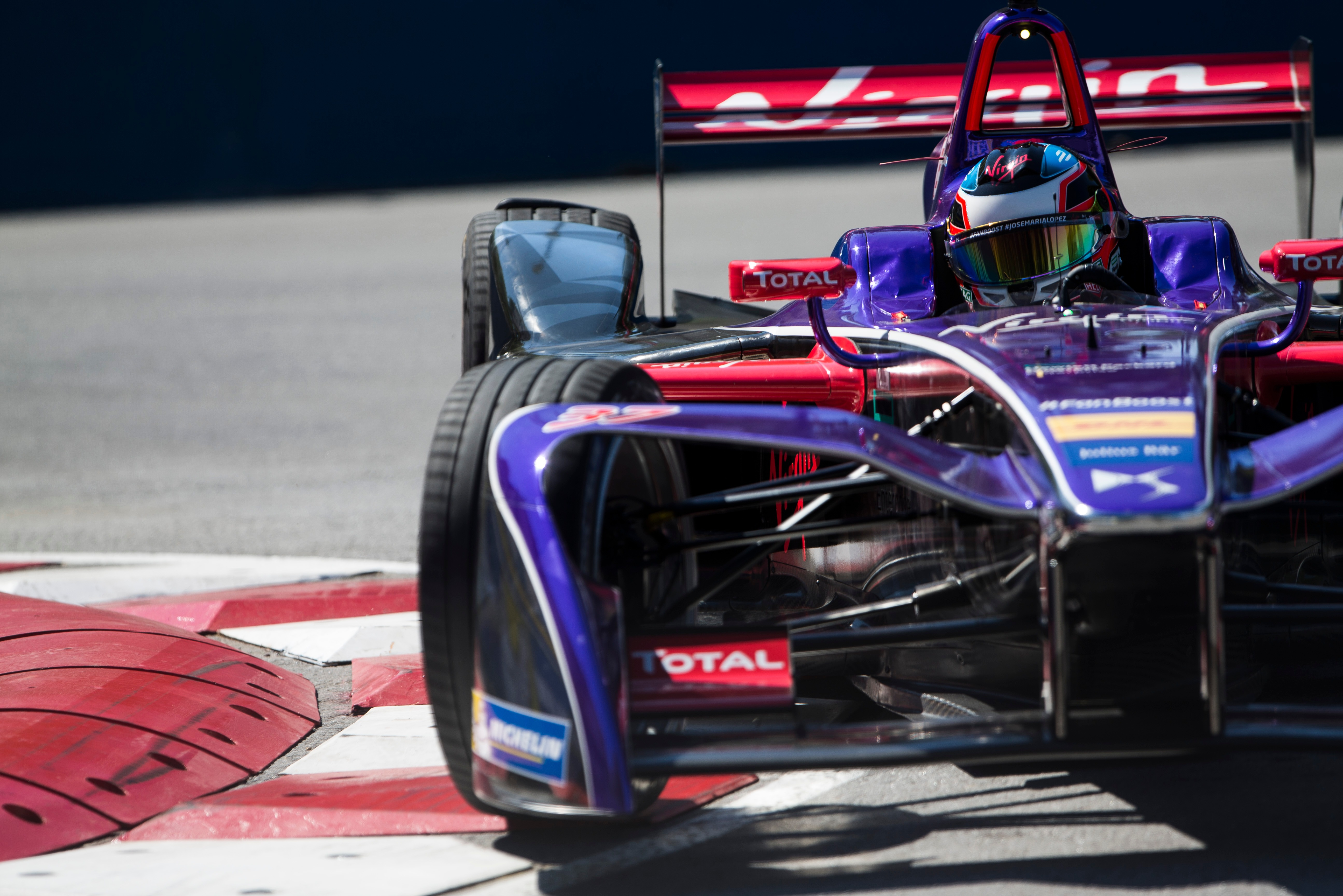 Lopez remained part of the Citroen/DS family following its WTCC withdrawal and switched to Formula E with Virgin