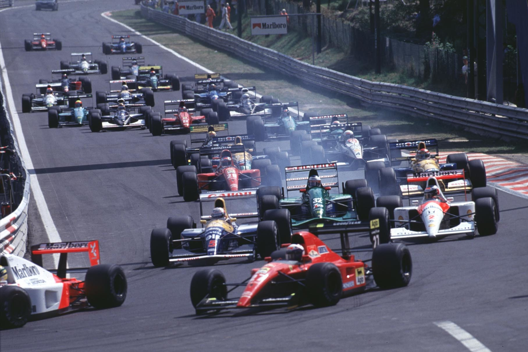 Practice starts burned out the clutch and meant an early bath when Schumacher tried to duck underneath Berger exiting La Source