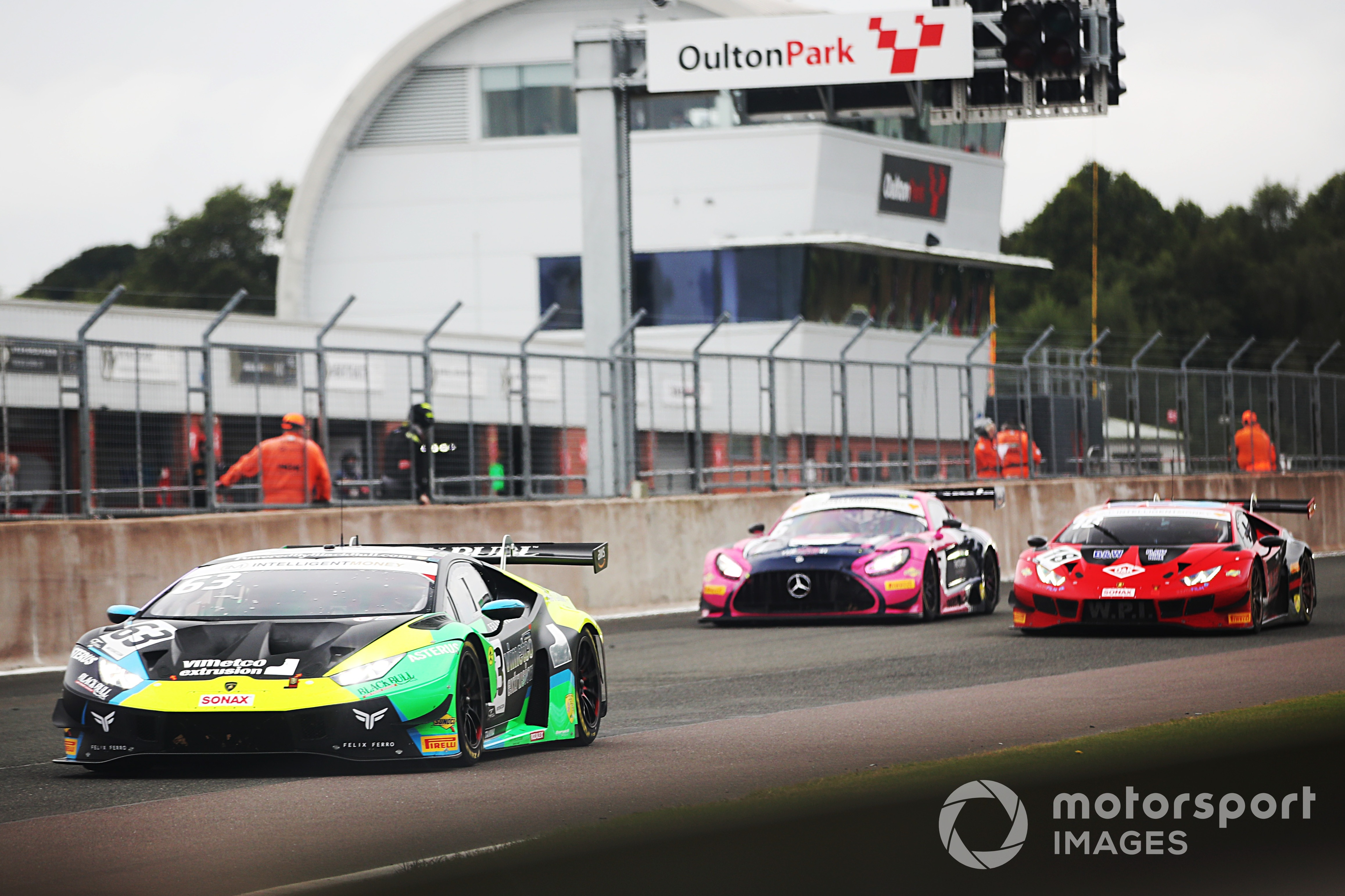 Leo Machitski/Dennis Lind (Lamborghini Huracan GT3 EVO) British GT, Oulton Park 2021