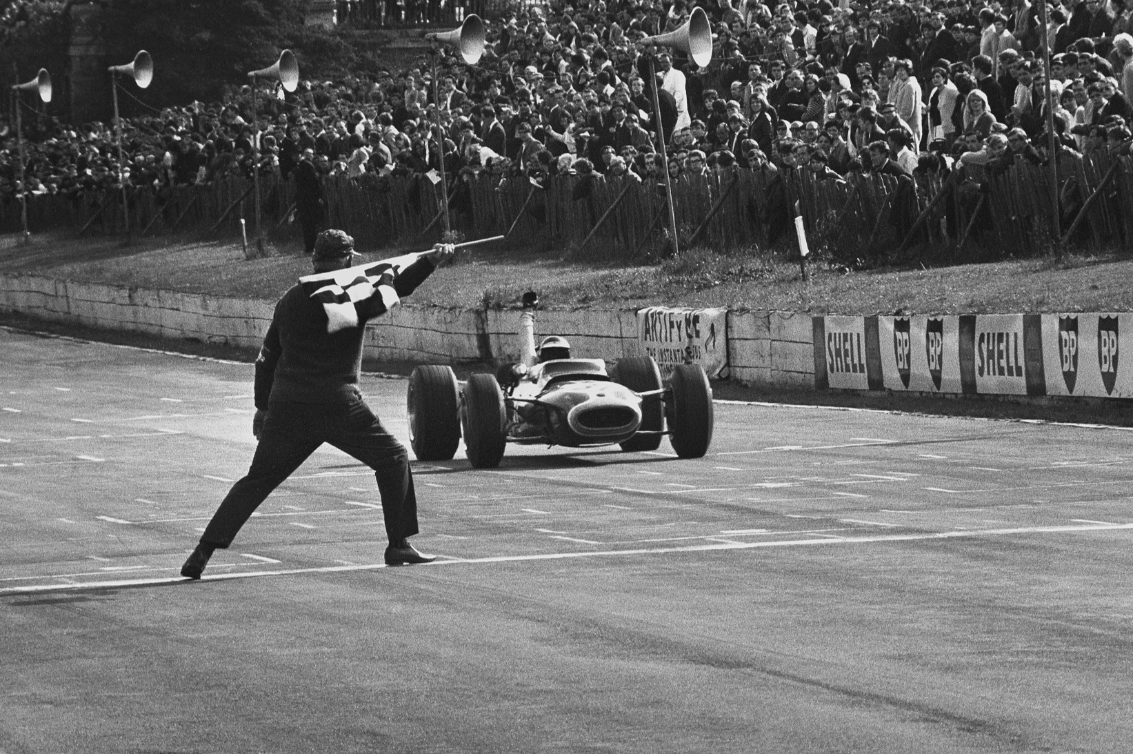 Success with Tyrrell gave Matra added credibility - Jacky Ickx took the inaugural European F2 crown in 1967 with the French marque