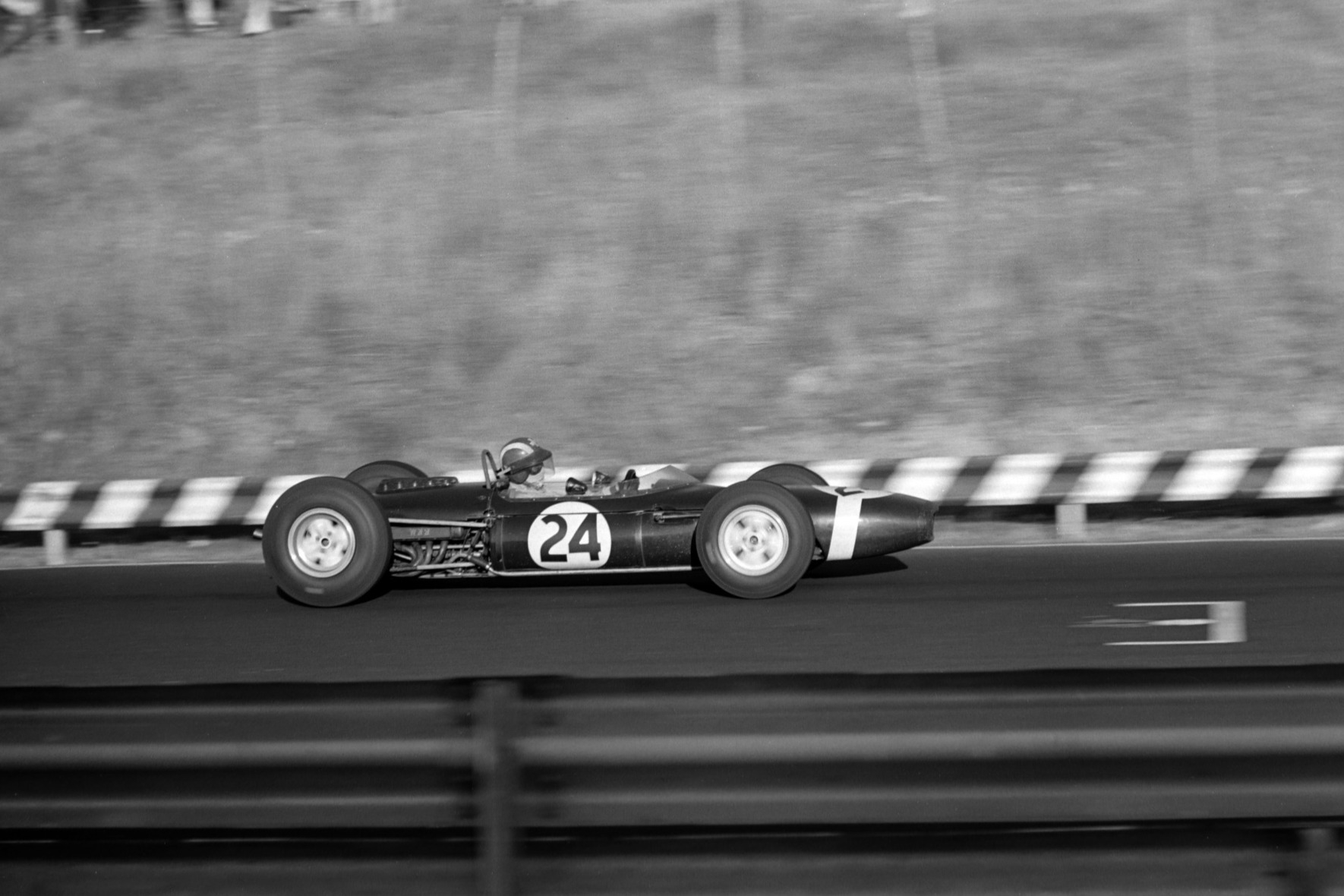 Siffert beat Clark in non-championship duel at Enna