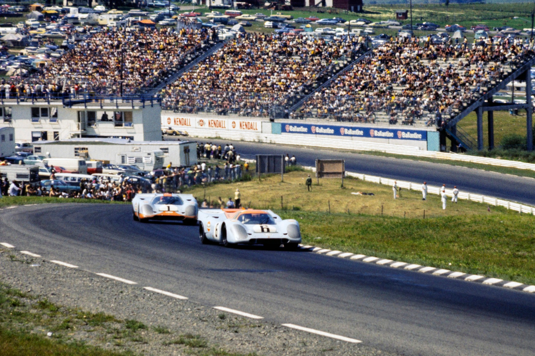Siffert chased down and passed Redman, finishing second to Hulme and comfortably clear of his Class 5 competitors