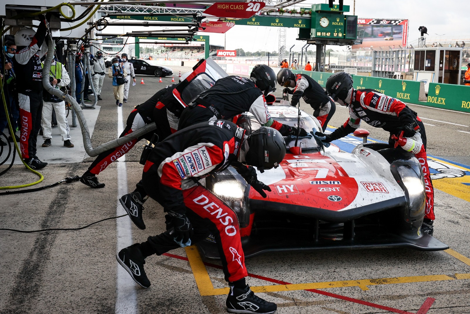 The stint lengths the Toyotas could manage were rapidly decreasing by Sunday morning, causing the team to brainstorm outside the box ideas 